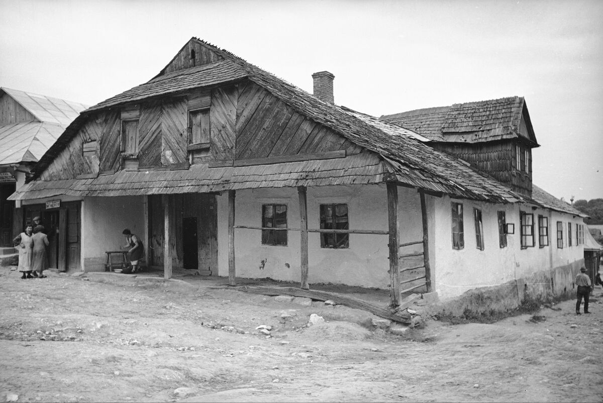 Будинок у Роздолі (1938)
