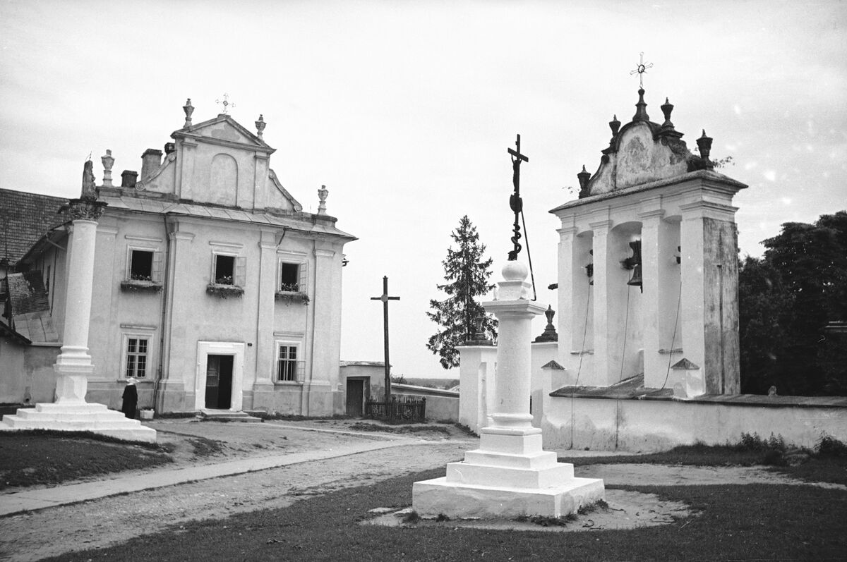 Костел кармелітів у Роздолі (1938)